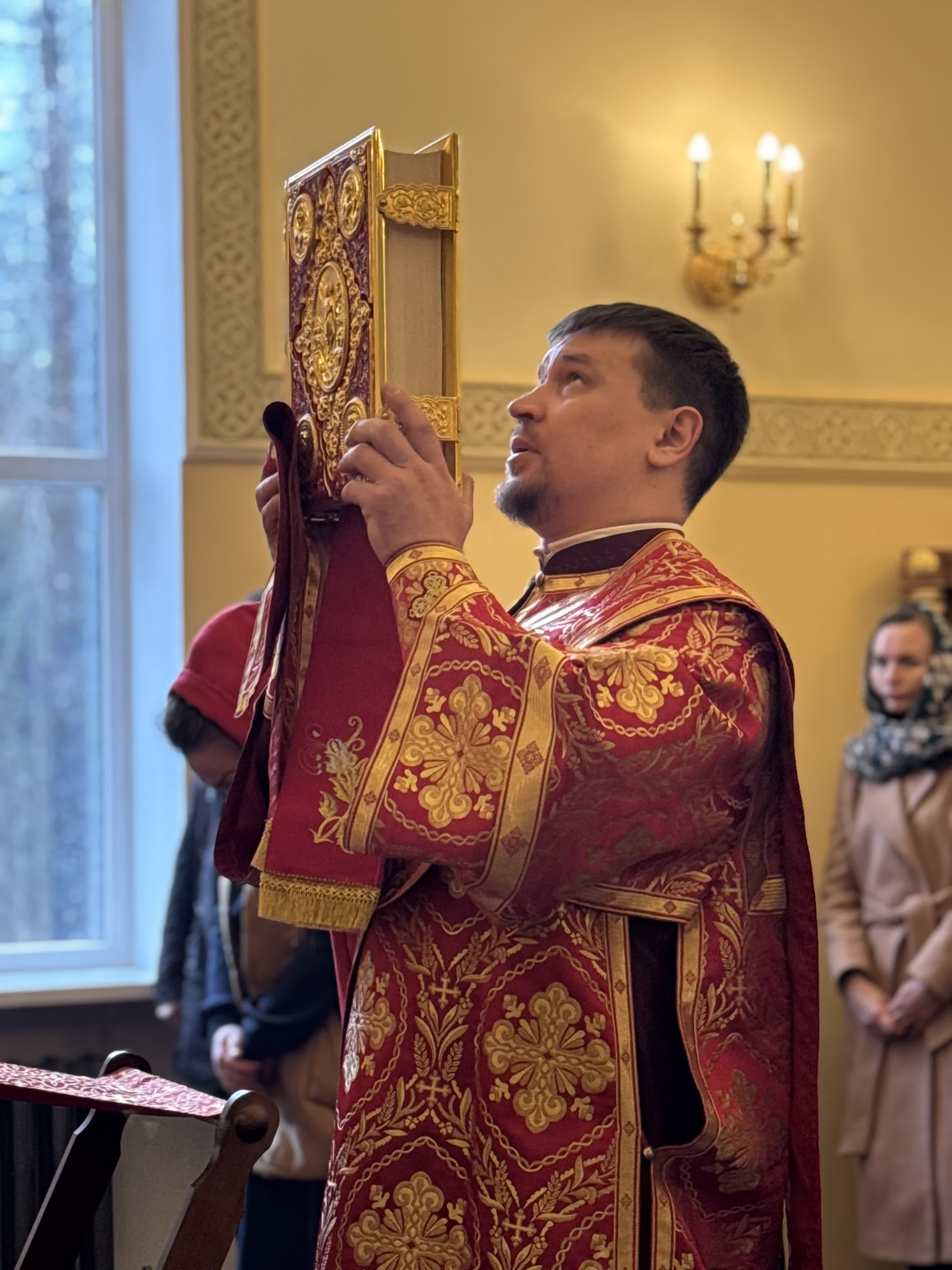 Диакон Вадим Сергеевич Пантюхин, диакон храма святого Георгия Победоносца в Красавице